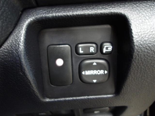 ハリアー ２４０Ｇ　Ｌパッケージアルカンターラセレクション　エアバッグ　アルミホイール　ワンオーナー　ナビ＆ＴＶ　バックモニター　パワステ　パワーウインドウ　ＤＶＤ再生　パワーシート　ＨＤＤナビ　Ｗエアバック　ＥＴＣ　オートエアコン　ＡＢＳ（11枚目）