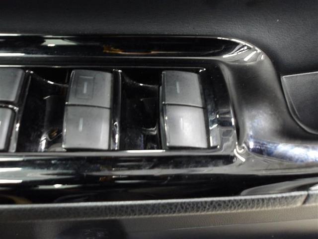 ヴォクシー ＺＳ　煌ＩＩＩ　バックガイドモニタ　両側Ｐドア　ＡＷ　ＬＥＤライト　Ａストップ　リアオートエアコン　イモビ　スマートキープッシュスタート　ワンオーナ　ＤＶＤ再生可　ＥＴＣ装備　キーレス　オートエアコン　三列シート（10枚目）