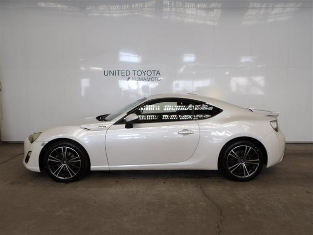 ８６ ＧＴリミテッド　スマキ－　イモビライザー　ＥＴＣ付き　キーレスアクセス　メモリ－ナビ　横滑り防止機能　Ｗエアバック　ナビＴＶ　オートエアコン　アルミホイール　ＡＢＳ　エアバック　パワーウィンドウ　パワーステアリング（2枚目）