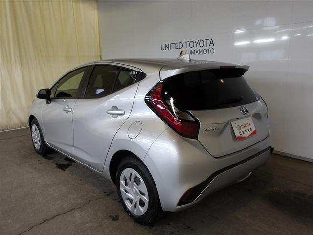 アクア Ｇ　ＶＳＣ　衝突軽減ブレーキ　メモリナビ　バックモニター　ＬＥＤ　クルーズコントロール　スマートキー　ＥＴＣ車載器　ＡＣ１００Ｖ　ドライブレコーダー　ナビ　パワーウィンドウ　イモビライザー　オートエアコン（3枚目）