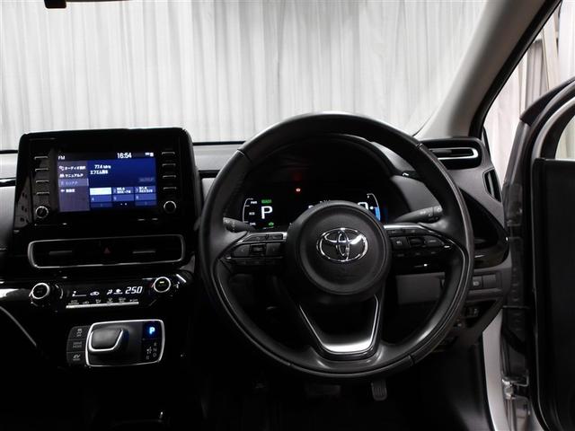 アクア Ｇ　ＶＳＣ　衝突軽減ブレーキ　メモリナビ　バックモニター　ＬＥＤ　クルーズコントロール　スマートキー　ＥＴＣ車載器　ＡＣ１００Ｖ　ドライブレコーダー　ナビ　パワーウィンドウ　イモビライザー　オートエアコン（4枚目）