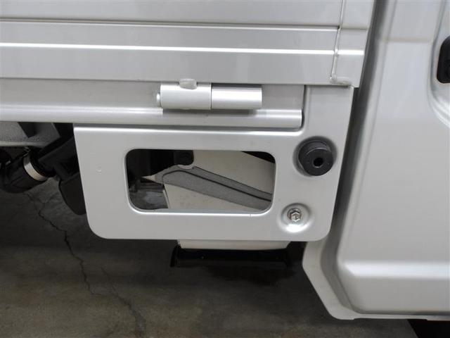 キャリイトラック ＫＣスペシャル　デュアルカメラサポート　ＡＣ　ＰＳ　パワーウィンド　エアバック　横滑り防止装置　キーレス　ＡＢＳ　両席エアバッグ（18枚目）