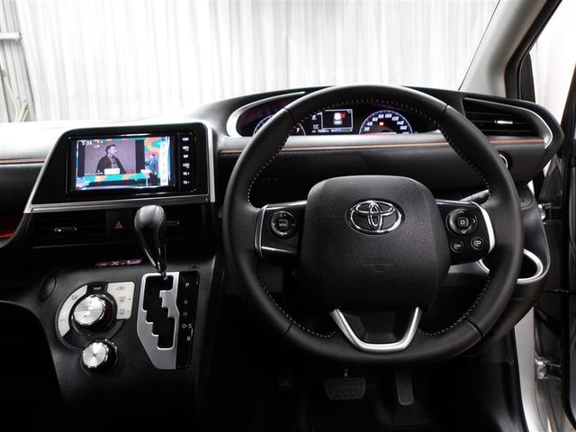 シエンタ G 衝突回避ブレーキ アイドリング フルセグ地デジTV スマートキ キーレスエントリー 助手席エアバック 1オーナ 横滑防止 セキュリティアラーム エアコン メモリーナビゲーション ナビTV DVD再生可(4枚目)