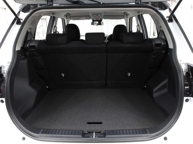 ライズ Ｚ　誤発進抑制機能　エアコン　スマートキー＆プッシュスタート　地デジＴＶ　ＶＳＡ　盗難防止装置　アイドリングストップ機能　クルコン　バックモニター　ナビ＆ＴＶ　ＬＥＤヘッドライト　アルミホイール　キーレス（15枚目）