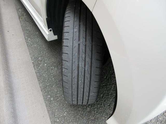 N-BOXカスタム G・ターボLパッケージ CTBA衝突軽減ブレーキ 両側電動スライド ナビ フルセグ Bluetoothオーディオ CD DVD バックカメラ 純正アルミ クルーズコントロール アイドリングST スマートキー ターボ車(7枚目)