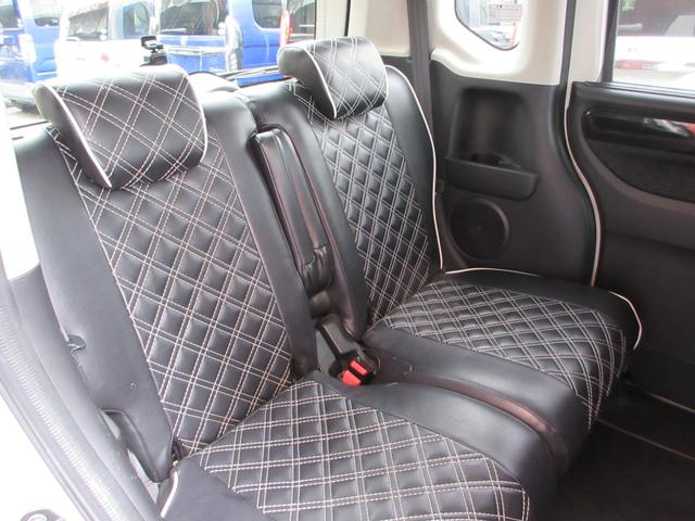 N-BOXカスタム G・ターボLパッケージ CTBA衝突軽減ブレーキ 両側電動スライド ナビ フルセグ Bluetoothオーディオ CD DVD バックカメラ 純正アルミ クルーズコントロール アイドリングST スマートキー ターボ車(12枚目)