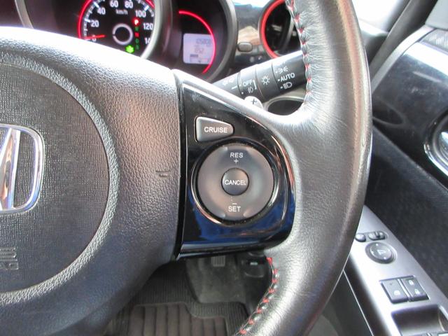 N-BOXカスタム G・ターボLパッケージ CTBA衝突軽減ブレーキ 両側電動スライド ナビ フルセグ Bluetoothオーディオ CD DVD バックカメラ 純正アルミ クルーズコントロール アイドリングST スマートキー ターボ車(20枚目)