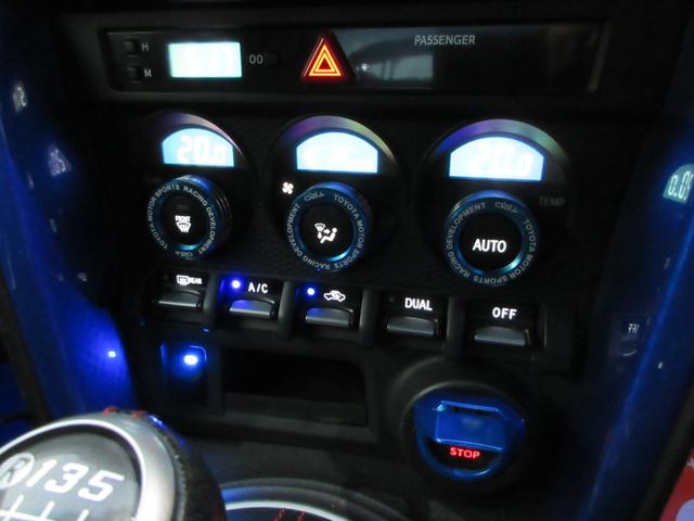 86 GT 6速マニュアル車 スマートキー プッシュスタート 柿本マフラー TRDエアロ ドライブレコーダー前後カメラ ナビ TV CD バックカメラ(18枚目)