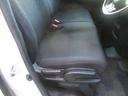 運転席には、ハイトアジャスタ―付きです!!