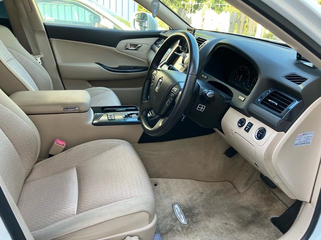 クラウンハイブリッド ナビ バックカメラ ETC クルーズコントロール 前後ドライブレコーダー オートHIDヘッドライト(13枚目)