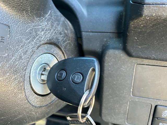 ウェイク 　スマートアシスト　衝突被害軽減ブレーキ　ナビＴＶ　バックカメラ　Ｂｌｕｅｔｏｏｔｈ　ＥＴＣ　キーレス　アイドリングストップ　オートマチックハイビーム　横滑り防止機能（17枚目）