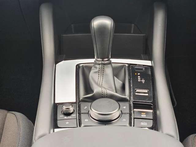 ＭＡＺＤＡ３ファストバック ２．０　２０Ｓ　プロアクティブ　衝突被害軽減ブレーキ　全周囲カメラ（17枚目）