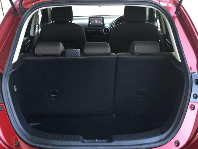 MAZDA2 1.5 15S ブラック トーン エディション 衝突被害軽減ブレーキ 全周囲カメラ(14枚目)