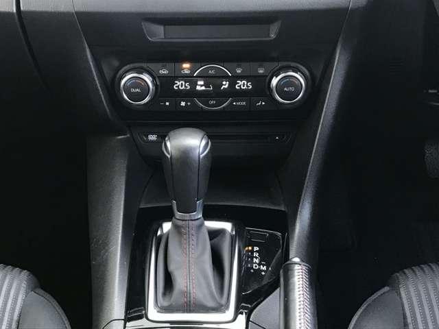 アクセラスポーツ 1.5 15S ツーリング バックモニター ナビ(10枚目)