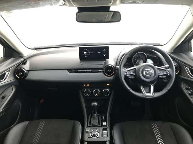 ＣＸ－３ １．５　１５Ｓ　ビビッド　モノトーン　衝突被害軽減ブレーキ　全周囲カメラ　旧サ（3枚目）