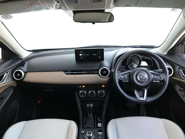 ＣＸ－３ １．５　１５Ｓ　アーバン　ドレッサー　衝突被害軽減ブレーキ　全周囲カメラ　旧サ（3枚目）