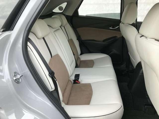 ＣＸ－３ １．５　１５Ｓ　アーバン　ドレッサー　４ＷＤ　衝突被害軽減ブレーキ　全周囲カメラ　旧サ（5枚目）