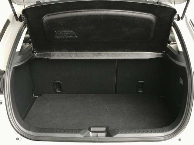 ＣＸ－３ １．５　１５Ｓ　アーバン　ドレッサー　４ＷＤ　衝突被害軽減ブレーキ　全周囲カメラ　旧サ（14枚目）