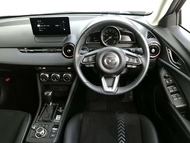 ＣＸ－３ １．５　１５Ｓ　ビビッド　モノトーン　衝突被害軽減ブレーキ　全周囲カメラ　旧サ（6枚目）