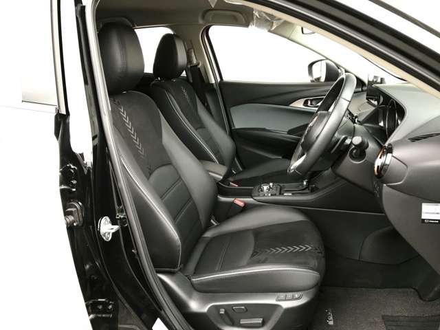 ＣＸ－３ １．５　１５Ｓ　ビビッド　モノトーン　衝突被害軽減ブレーキ　全周囲カメラ　旧サ（4枚目）