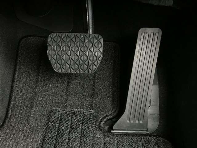 ＣＸ－３ １．５　１５Ｓ　ビビッド　モノトーン　衝突被害軽減ブレーキ　全周囲カメラ　旧サ（12枚目）