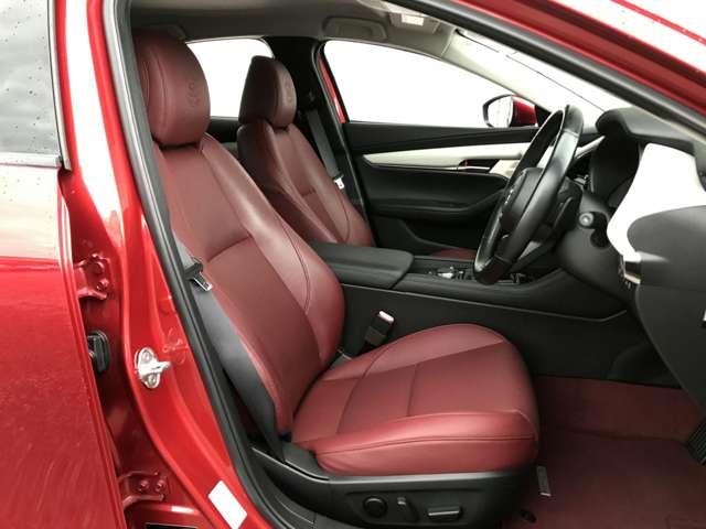 MAZDA3ファストバック 1.8 XD 100周年 特別記念車 2020WCDOTY 2020年ワールド・カー・デザイン・オブ・ザ(4枚目)