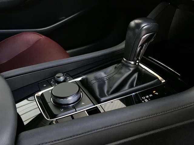 MAZDA3ファストバック 1.8 XD 100周年 特別記念車 2020WCDOTY 2020年ワールド・カー・デザイン・オブ・ザ(11枚目)