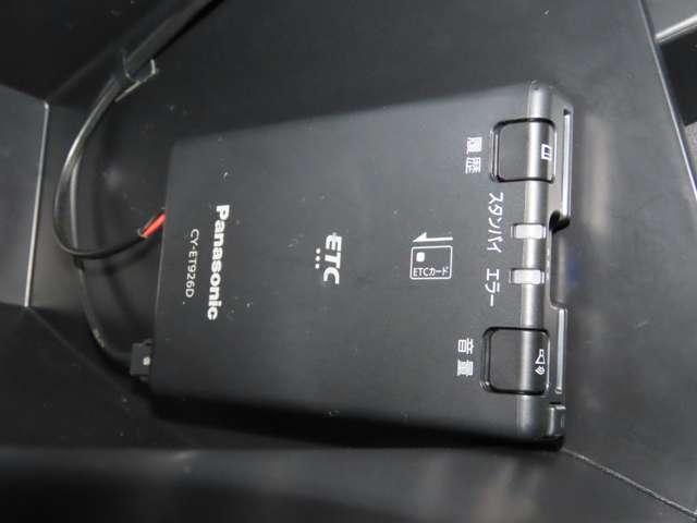 ＭＡＺＤＡ３ファストバック ２．０　２０Ｓ　ブラックトーンエディション　自社下取　魂動デザイン　人馬一体（14枚目）