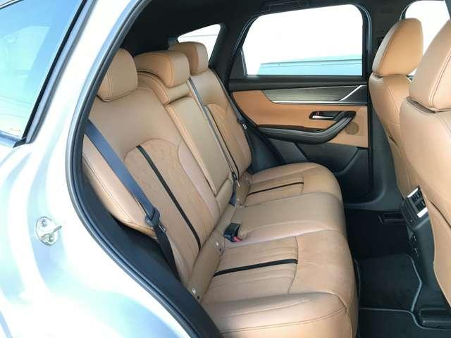 ＣＸ－６０ ３．３　ＸＤハイブリッド　プレミアム　スポーツ　ディーゼルタ　自社下取　魂動デザイン　人馬一体（6枚目）