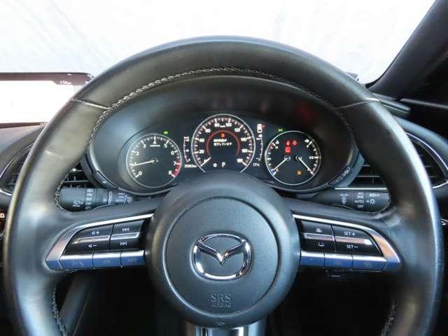 ＭＡＺＤＡ３ファストバック ２．０　２０Ｓ　プロアクティブ　ツーリング　セレクション　自社下取　魂動デザイン　人馬一体（12枚目）