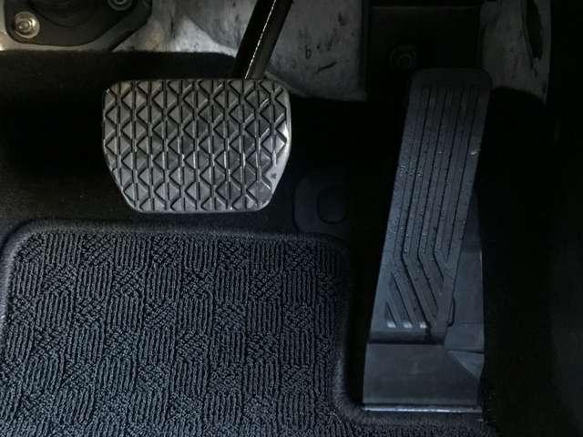 ロードスターＲＦ ２．０　Ｓ　自社下取　自社保証２年走行無制限（17枚目）