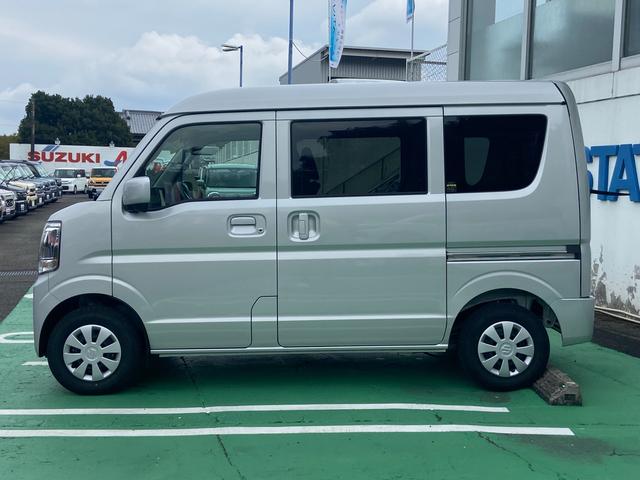 エブリイ ＪＯＩＮ６型　ＦＲ　ＣＶＴ　Ｂカメラ付ディスプレイオーディオ　軽量衝撃吸収ボディ・歩行者傷害軽減ボディー・頭部衝撃軽減構造インテリア（前席）・運転席・助手席ＳＲＳエアバッグ・頚部衝撃緩和フロントシート・デュアルカメラブレーキサポート・誤発進抑制機能（3枚目）