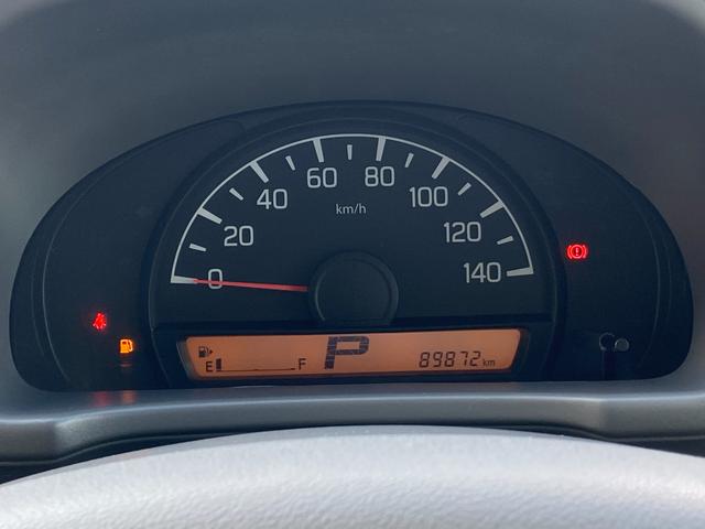 エブリイ ＰＣリミテッド　３型　ＦＲ　４ＡＴ　軽量衝撃吸収ボディー　運転席エアバッグ・助手席エアバッグ・ＡＢＳ・前席シートベルトプリテンショナー・前席シートベルトフォースリミッター・サイドインパクトバー・マニュアルエアコン・集中ドアロック・両側スライドドア（10枚目）