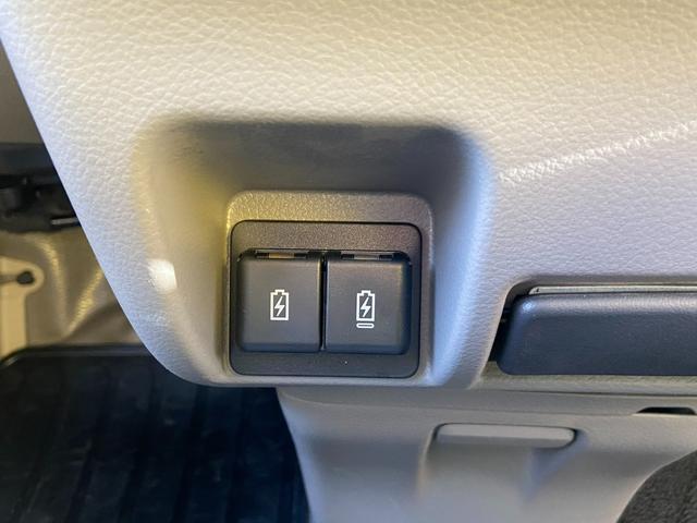 エブリイ ＰＡリミテッド　６型　ＦＲ　ＣＶＴ　軽量衝撃吸収ボディ　デュアルカメラブレーキサポート・歩行者傷害軽減ボディー・頭部衝撃軽減構造インテリア（前席）・運転席・助手席ＳＲＳエアバッグ・頚部衝撃緩和フロントシート・リヤパーキングセンサー・誤発進抑制機能（21枚目）