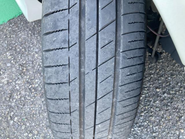 スペーシア カスタム　ＨＹＢＲＩＤ　ＸＳターボ　２型　ＦＦ　ＣＶＴ　運転席エアバッグ・助手席エアバッグ・サイドエアバッグ・サイドインパクトバー・軽量衝撃吸収ボディ・盗難防止装置・カーテンエアバッグ・横滑り防止装置・衝突防止装置・衝突軽減装置・クルーズコントロール（16枚目）