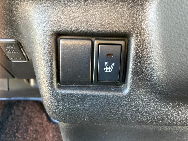 スペーシア カスタム　ＨＹＢＲＩＤ　ＸＳターボ　２型　ＦＦ　ＣＶＴ　運転席エアバッグ・助手席エアバッグ・サイドエアバッグ・サイドインパクトバー・軽量衝撃吸収ボディ・盗難防止装置・カーテンエアバッグ・横滑り防止装置・衝突防止装置・衝突軽減装置・クルーズコントロール（29枚目）