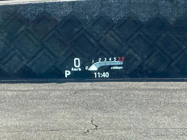 スペーシア カスタム　ＨＹＢＲＩＤ　ＸＳターボ　２型　ＦＦ　ＣＶＴ　運転席エアバッグ・助手席エアバッグ・サイドエアバッグ・サイドインパクトバー・軽量衝撃吸収ボディ・盗難防止装置・カーテンエアバッグ・横滑り防止装置・衝突防止装置・衝突軽減装置・クルーズコントロール（39枚目）