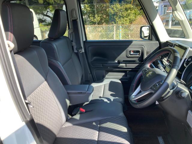 スペーシア カスタム　ＨＹＢＲＩＤ　ＸＳターボ　２型　ＦＦ　ＣＶＴ　運転席エアバッグ・助手席エアバッグ・サイドエアバッグ・サイドインパクトバー・軽量衝撃吸収ボディ・盗難防止装置・カーテンエアバッグ・横滑り防止装置・衝突防止装置・衝突軽減装置・クルーズコントロール（50枚目）