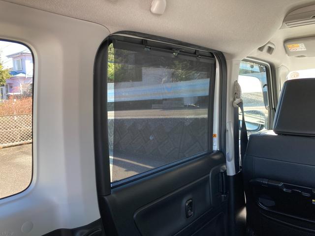 スペーシア カスタム　ＨＹＢＲＩＤ　ＸＳターボ　２型　ＦＦ　ＣＶＴ　運転席エアバッグ・助手席エアバッグ・サイドエアバッグ・サイドインパクトバー・軽量衝撃吸収ボディ・盗難防止装置・カーテンエアバッグ・横滑り防止装置・衝突防止装置・衝突軽減装置・クルーズコントロール（56枚目）