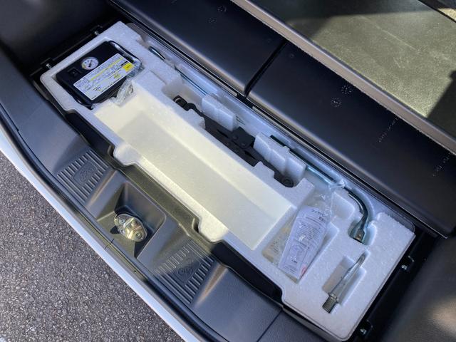 スペーシア カスタム　ＨＹＢＲＩＤ　ＸＳターボ　２型　ＦＦ　ＣＶＴ　運転席エアバッグ・助手席エアバッグ・サイドエアバッグ・サイドインパクトバー・軽量衝撃吸収ボディ・盗難防止装置・カーテンエアバッグ・横滑り防止装置・衝突防止装置・衝突軽減装置・クルーズコントロール（61枚目）