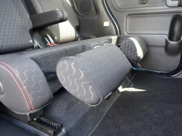 �}���`���[�X�t���b�v�F�t���b�v�̈ʒu��p�x�𒲐����邱�ƂŁA�I�b�g�}����r�̃T�|�[�g�A�ו��̗����h�~�Ƃ������l�X�ȋ@�\�����p�ł��܂��B