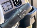 ＨＹＢＲＩＤ　Ｘ　ＦＦ　ＣＶＴ　全方位ナビ　衝撃吸収ボディ　運転席エアバッグ・助手席エアバッグ・サイドエアバッグ・サイドインパクトバー・盗難防止装置・カーテンエアバッグ・横滑り防止装置・衝突防止装置・衝突軽減装置・ヒルスタートアシスト・クリアランスソナー（43枚目）