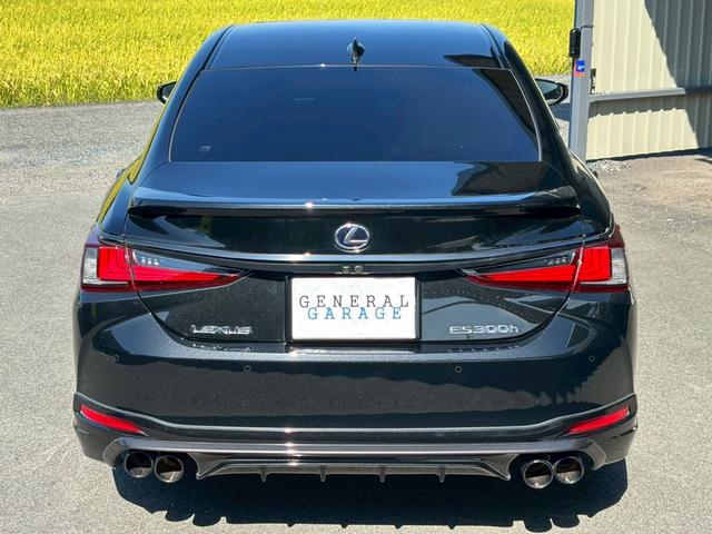 ＥＳ ＥＳ３００ｈ　Ｆスポーツ　ＴＲＤスポーツエアロ（Ｆ，Ｓ，Ｒ）・ＴＲＤスポーツマフラー・赤革エアシート・ステアリングヒーター・メーカーナビ・フルセグＴＶ・バックモニター・レーダークルーズコントロール（11枚目）