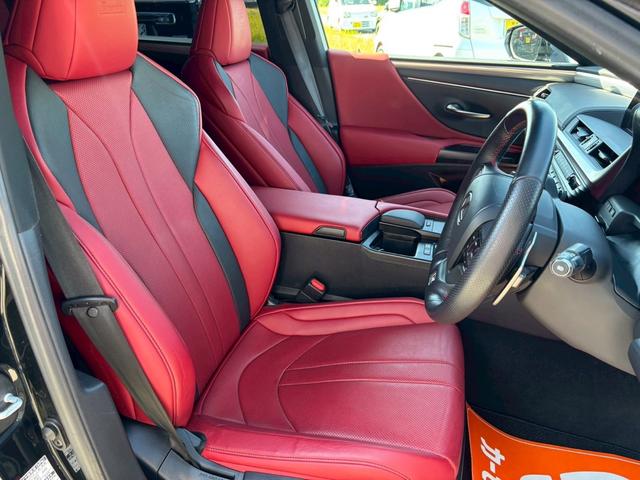 ＥＳ ＥＳ３００ｈ　Ｆスポーツ　ＴＲＤスポーツエアロ（Ｆ，Ｓ，Ｒ）・ＴＲＤスポーツマフラー・赤革エアシート・ステアリングヒーター・メーカーナビ・フルセグＴＶ・バックモニター・レーダークルーズコントロール（26枚目）
