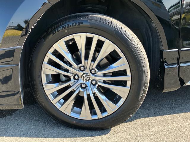 ハリアー Ｚ　レザーパッケージ　モデリスタエアロ　純正１２．３ｉｎディスプレイオーディオ　ナビ　ＪＢＬサウンドシステム　Ｂｌｕｅｔｏｏｔｈ　デジタルインナーミラー　バックモニター　ＥＴＣ２．０　パワーシート　パワートランク　クルコン（12枚目）