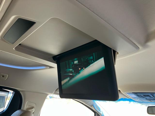 ヴェルファイアハイブリッド V Lエディション 7人乗り ナビTV Bluetooth フリップダウンモニター JBLサウンド レザーパワーシート シートヒーター オットマン クルーズコントロール 両側パワースライドドア(46枚目)