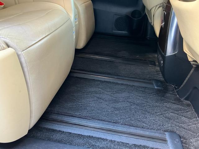 ヴェルファイアハイブリッド V Lエディション 7人乗り ナビTV Bluetooth フリップダウンモニター JBLサウンド レザーパワーシート シートヒーター オットマン クルーズコントロール 両側パワースライドドア(50枚目)