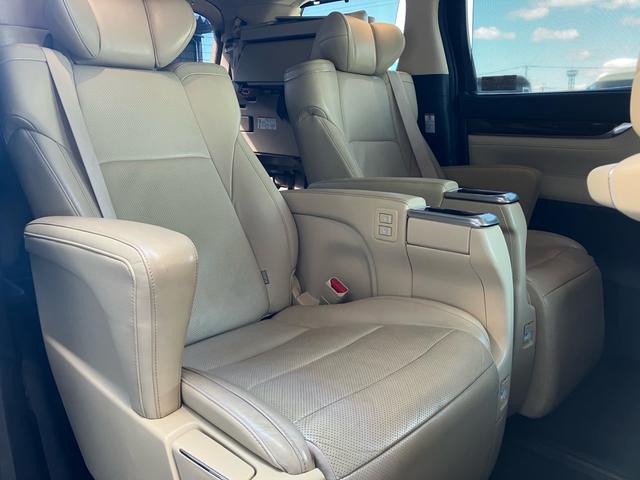 ヴェルファイアハイブリッド V Lエディション 7人乗り ナビTV Bluetooth フリップダウンモニター JBLサウンド レザーパワーシート シートヒーター オットマン クルーズコントロール 両側パワースライドドア(52枚目)