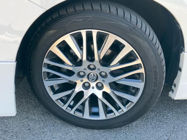 ヴェルファイア ２．５Ｚ　Ｇエディション　７人乗り　モデリスタエアロ　マフラー　Ｗサンルーフ　ナビＴＶ　バックカメラ　フリップダウンモニター　両側パワースライドドア　ＥＴＣ　パワーバックドア　パワーシート　クルーズコントロール（13枚目）