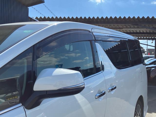 ヴェルファイア ２．５Ｚ　Ｇエディション　７人乗り　モデリスタエアロ　マフラー　Ｗサンルーフ　ナビＴＶ　バックカメラ　フリップダウンモニター　両側パワースライドドア　ＥＴＣ　パワーバックドア　パワーシート　クルーズコントロール（14枚目）